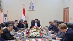 اليمن تدعو لاجتماع دولي عاجل لمناقشة الحملة العسكرية الحوثية على مأرب