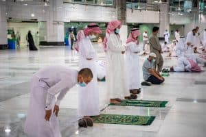 وزارة الحج ورئاسة الحرمين تؤكدان عدم تسجل أي إصابات بين المعتمرين والزوار
