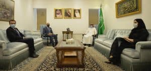 نائب وزير الخارجية يستقبل سفير إيطاليا لدى المملكة