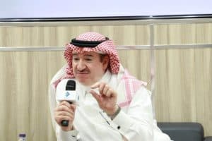 “عبد الله الزيد.. باقٍ فينا”.. ليلة وفاء فاضت بمشاعر زملائه ومحبيه في ندوة “إعلاميون” التأبينية