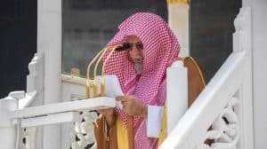 خطيب المسجد الحرام: بقاء الأمم ببقاء أخلاقها وذهابها بذهاب أخلاقها