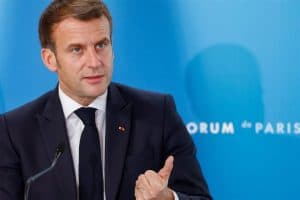 ماكرون يعتزم إرسال مساعدات إلى أرمينيا