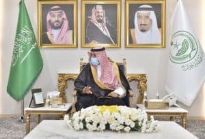 أمير جازان يدشن الملف الصحي الإلكتروني الموحد بالمنطقة