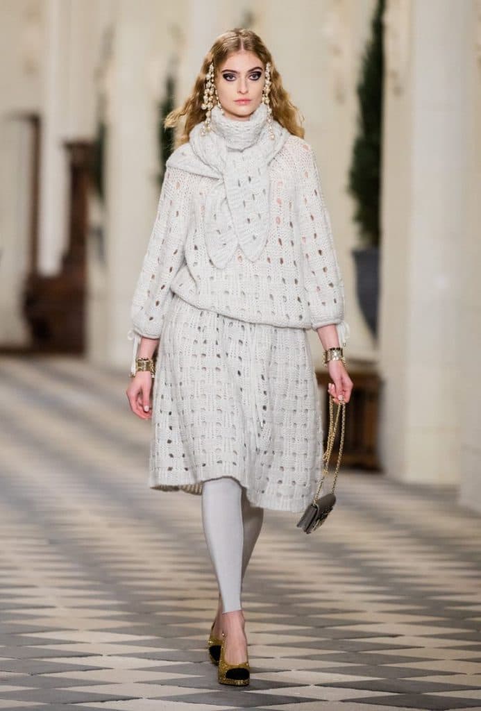 chanel-metiers-20-21-36-look-036-1607025742
