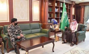 أمير جازان يستقبل قائد قوة أمن المنشآت بالمنطقة