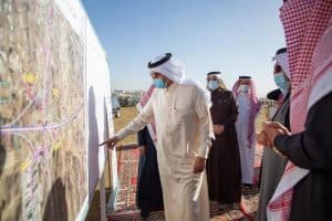 وزير النقل يتفقد مشروعات بمنطقة عسير