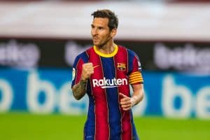 الكشف عن تفاصيل عقد ميسي “الفرعوني”.. وبرشلونة يتجه للقضاء