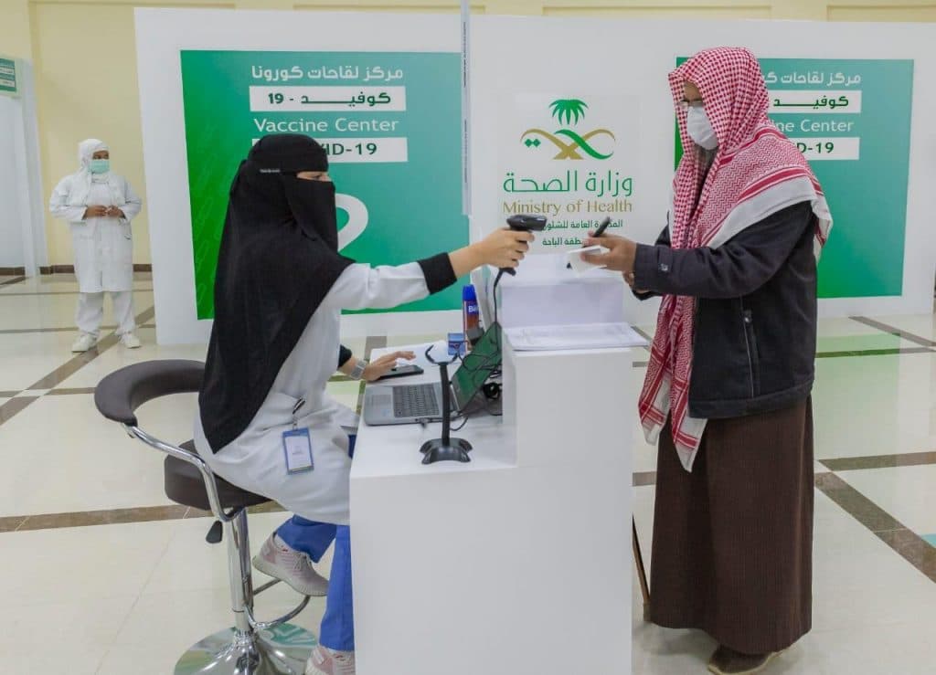 إقبال على مراكز لقاح كورونا1
