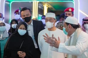 رئيس الوزراء الماليزي يزور المتحف الدولي للسيرة النبوية بالمدينة