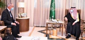 أمير الشرقية يستقبل سفير اليابان لدى المملكة