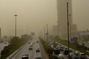 استمرار الغبار بالرياض والشرقية إلى مساء الليلة.. والدفاع المدني يدعو للحيطة