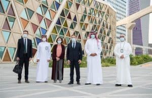 السفير الفرنسي يزور مركز الملك عبدالله المالي “كافد”