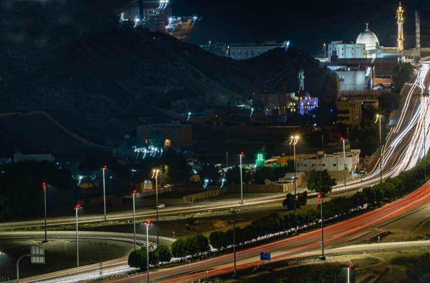 EzVTyHiVUAodcNw