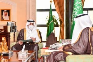 أمير تبوك يطلع على تقرير عن انجازات وأعمال فرع وزارة التجارة بالمنطقة