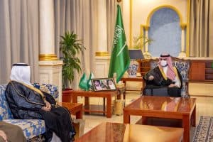 أمير الجوف يستقبل رئيس فرع النيابة بالمنطقة