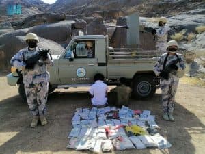 إحباط تهريب (802) كيلوجرام حشيش و(25.4) طن قات