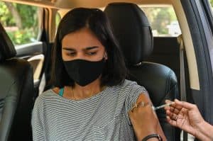 جزيرة ناورو تسجل “رقما قياسيا عالميا” بتطعيم كل سكانها البالغين ضد كورونا