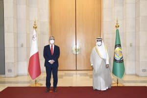 الأمين العام لمجلس التعاون يلتقى وزير الشؤون الخارجية والأوروبية في مالطا