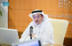 وزير التعليم يلتقي بعدد من المستثمرين في قطاع التعليم الأهلي