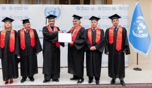 جامعة الأمم المتحدة للسلام تمنح الأمين العام لرابطة العالم الإسلامي الدكتوراه الفخرية