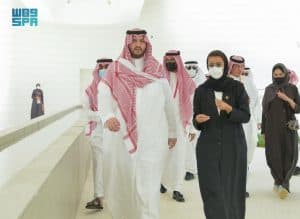 الأمير تركي بن محمد بن فهد يزور جناح الإمارات في “إكسبو 2020 دبي”
