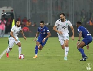 الهلال يحتج ويؤكد بأن النقاز لم يكن لاعبًا حر