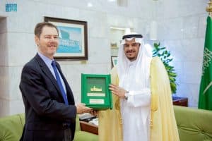 أمير منطقة الرياض بالنيابة يستقبل سفير إسبانيا