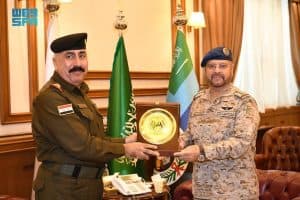 رئيس هيئة الأركان العامة يستقبل قائد القوات البرية العراقية