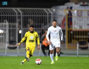 الشباب يتغلب على التعاون بثلاثية مقابل هدف
