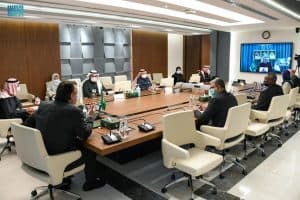 الدكتور الربيعة يلتقي بمنسق الشؤون الإنسانية للأمم المتحدة في اليمن