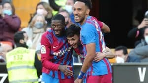 برشلونة يعبر فالنسيا ليصل إلى المربّع الذهبي