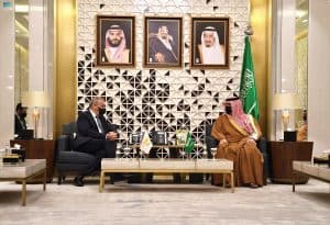 الأمير عبدالعزيز بن سعود يستقبل وزير الداخلية بجمهورية قبرص