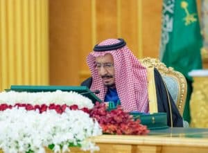 خادم الحرمين الشريفين يرأس جلسة مجلس الوزراء