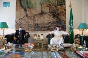 نائب وزير الخارجية يستقبل سفير الصومال