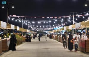 “السوق الرمضانية” تستحضر عبق الماضي وليالي رمضان قديماً في المدينة المنورة