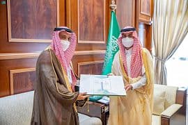 سمو نائب أمير منطقة حائل يستقبل الرئيس التنفيذي لشركة أسمنت حائل
