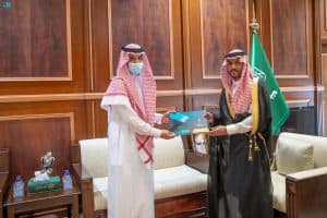 سمو نائب أمير حائل يستقبل مدير معهد ريادة الأعمال الوطني بالمنطقة