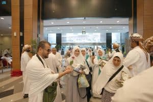 وصول الفوج الأول من الحجاج العرب القادمين من العراق إلى مكة المكرمة