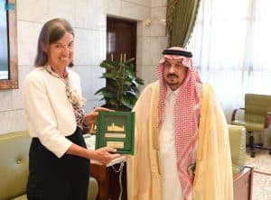 أمير منطقة الرياض يستقبل سفيرة بلجيكا لدى المملكة