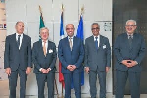 وزارة الصناعة تعقد في باريس لقاءً يستعرض الفرص التعدينية مع الشركات والمستثمرين في فرنسا