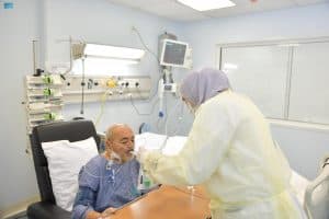 “الصحة”: إنقاذ حاج باكستاني من تسارع نبضات القلب في مدينة الملك عبد الله الطبية