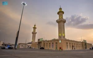 مسجد المشعر الحرام.. يحتضنه مشعر مزدلفة ونزله النبي في حجة الوداع