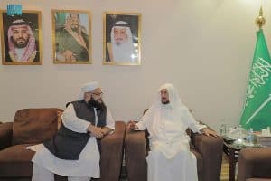 وزير الشؤون الإسلامية يستقبل رئيس جمعية مجلس علماء باكستان