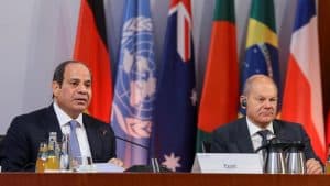 شولتز والسيسي يتفقان على التعاون في بناء اقتصاد الهيدروجين