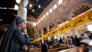 عشرات الضحايا في حريق هائل بإحدى الكنائس المصرية