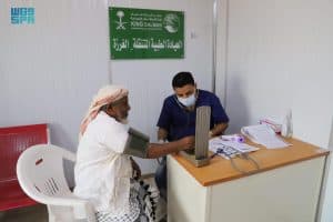 أكثر من 2000 مستفيد من العيادات الطبية المتنقلة في حرض