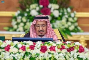 خادم الحرمين الشريفين يرأس جلسة مجلس الوزراء