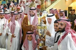 أمير مكة المكرمة يتوّج الفائزين بكؤوس الملك فيصل وعكاظ والأمير عبدالله الفيصل