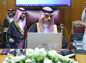وزير الخارجية يرأس اجتماع اللجنة الوزارية العربية المعنية بمتابعة تطورات الأزمة مع إيران