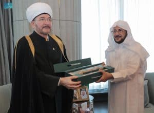 وزير الشؤون الإسلامية يلتقي مفتي روسيا الاتحادية